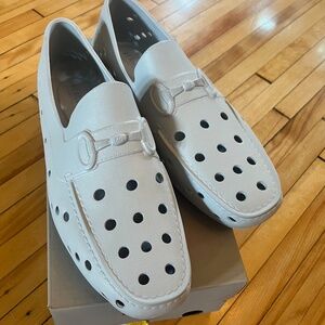 Kenneth Cole Mens Rubber Loafers 12 New w Box. Light Gray-White